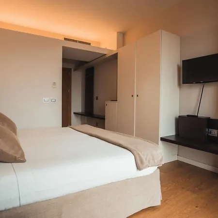 Hotel Mod 05 Bike Sandrà