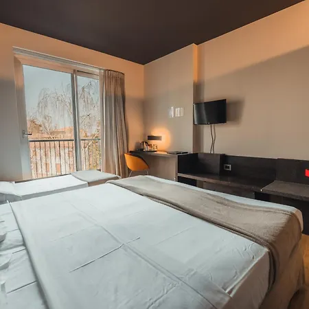 Mod 05 Bike 3* 산드라