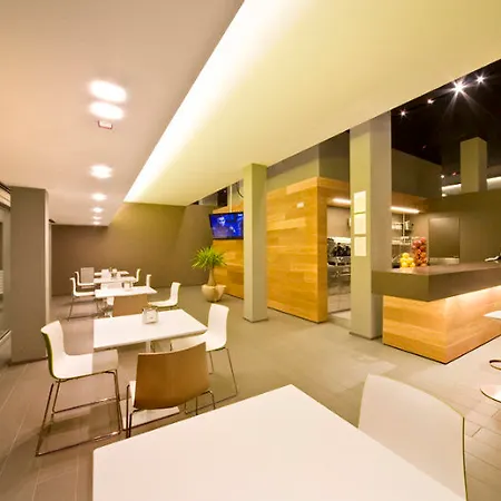 호텔 Mod 05 Bike 3*