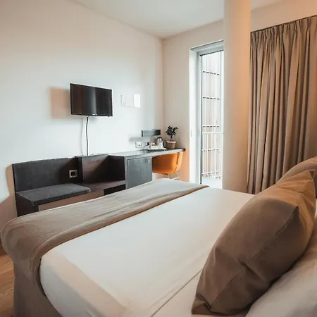 Mod 05 Bike 3* Sandra