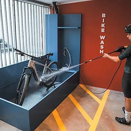 Szálloda Mod 05 Bike 3*