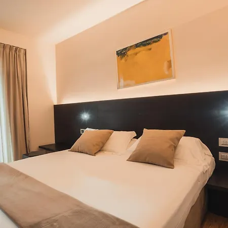 מלון Mod 05 Bike 3*