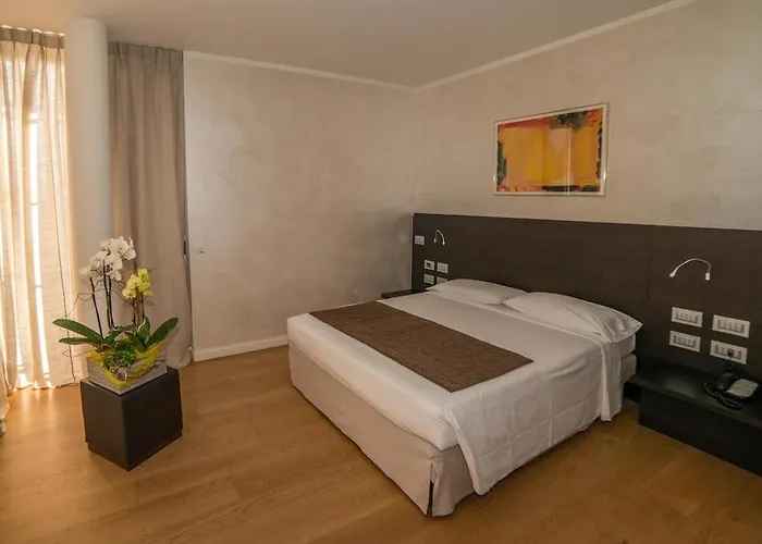 מלון Mod 05 Bike 3*