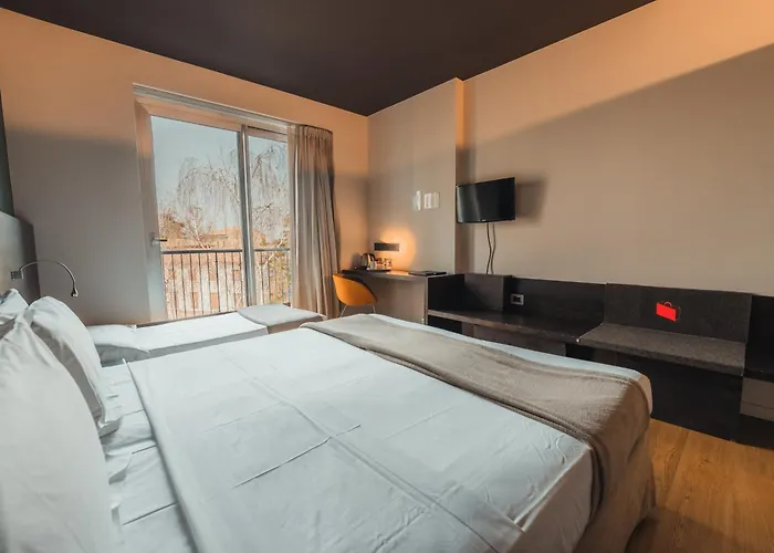 Mod 05 Bike 3* סנדרה