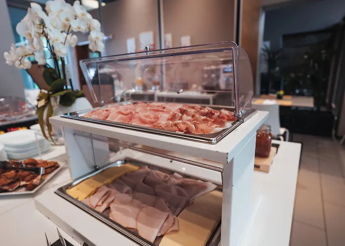 מלון Mod 05 Bike 3*